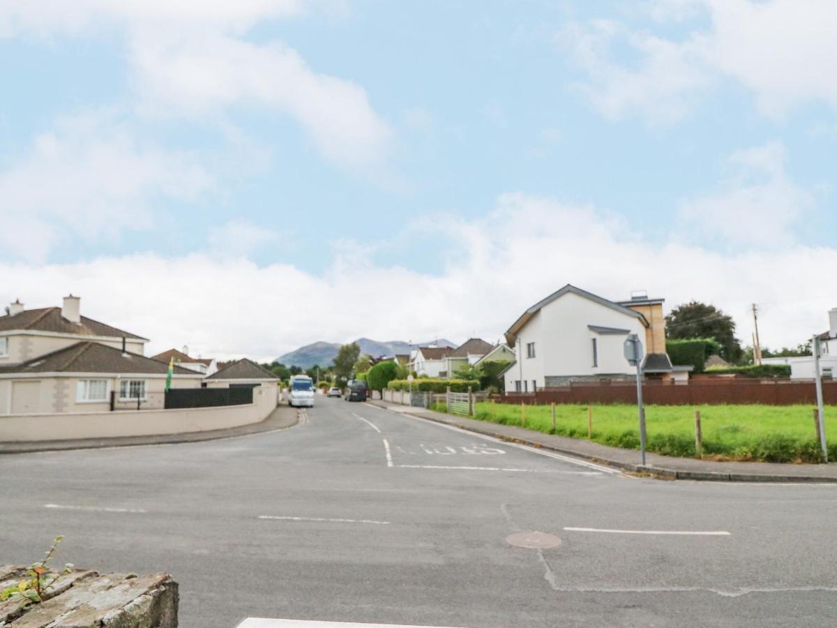8 Scrahan Place Killarney Exterior photo